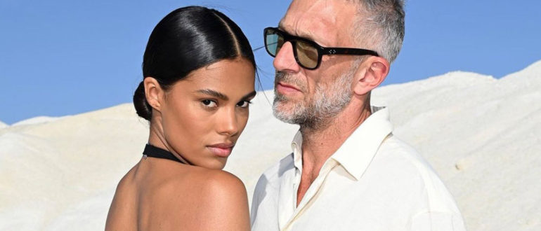 „Die perfekte weibliche Schönheit!“  Paparazzi zeigten Kassels Frau im Urlaub