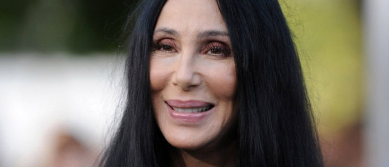 „Er ist jünger als 40 Jahre alt!“  Die 76-jährige Cher zeigte, wen sie heiraten würde