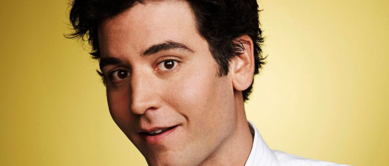 „Er sieht aus wie ein Obdachloser!“  So sieht Ted aus How I Met Your Mother jetzt aus