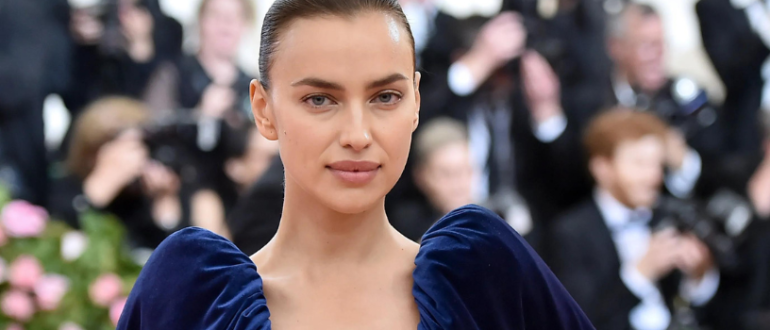 Das berühmte Model Irina Shayk zeigte ihre natürliche Schönheit