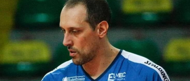 Volleyballspieler glaubte, mit einem Model auszugehen