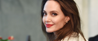 „War sie auf einem Date?“: Angelina Jolie zeigte sich in einem umwerfend eleganten Kleid in der Öffentlichkeit