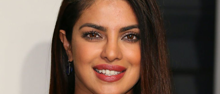 "Sie ist immer noch so winzig!"  Priyanka Chopra zeigte zum ersten Mal das Gesicht ihrer Tochter