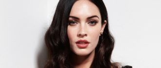 "Wie eine Puppe!"  Megan Fox erschien ihren Fans in einem winzigen Rock und einem tiefen Ausschnitt