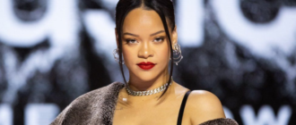„The Icon Is Back on Stage!“: Rihannas Halbzeit-Performance beim Super Bowl wurde zur größten Sensation