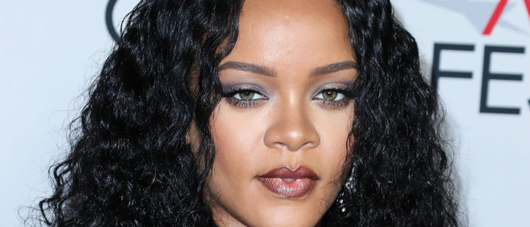 Die schwangere „Space Mom“ Rihanna in Ugges und Röhrenjeans lehrt Körperakzeptanz