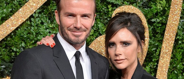 „Erobert mit seiner Raffinesse!“  Victoria Beckham zeigte eine Figur in einem engen Kleid