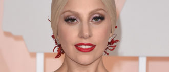 „In ihrem Repertoite!“  Lady Gaga ging in Hufen und Schlüpfer durch die Straßen