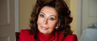 „Und wir schimpfen mit jungen Stars …“ Das Netz diskutierte die plakativen Bilder der 86-jährigen Sophia Loren