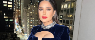 „Wie sieht sie mit 55 so gut aus!?“: Das jüngste ehrliche Foto von Salma Hayek überraschte ihre Fans angenehm