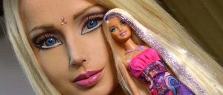 Ein Mädchen mit dem Aussehen einer Puppe: Living Barbie zeigte sich wirklich!