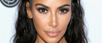 "Tischähnliche Beine!"  Fans mochten das Foto von Kardashian in einem unsichtbaren Set nicht