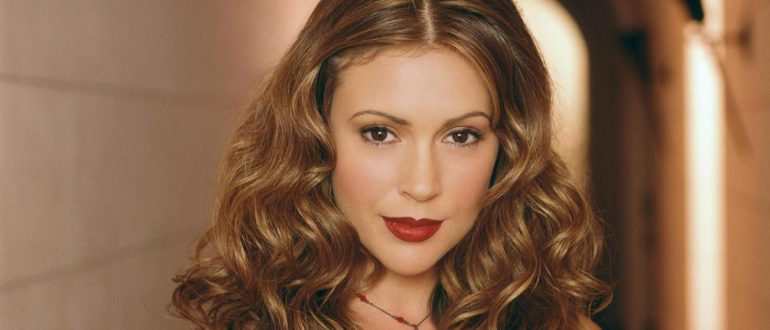„Wie eine Göttin!“  Sehen Sie, wie Phoebe von Charmed jetzt aussieht