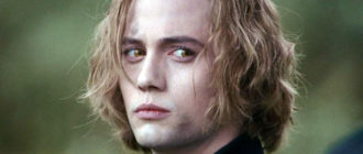 Von einem mysteriösen gutaussehenden Mann zu einem grauhaarigen bärtigen Mann!  So sieht Jasper aus Twilight heute aus