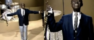 „Hypnotisierende Stimme und kultige blaue Jacke“: Louis Armstrongs 1967er Aufführung von „What a Wonderful World“